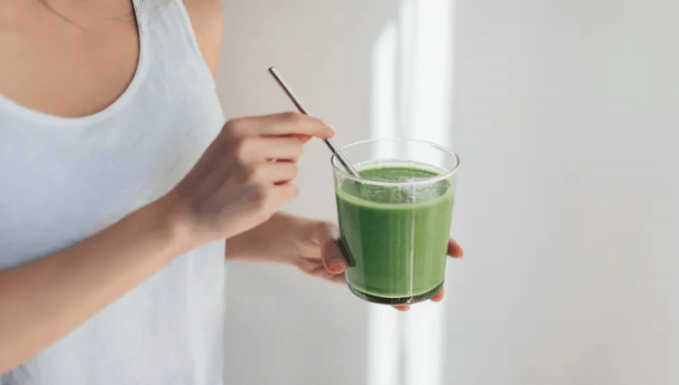 Embrace Wellness: 10 Foods and Drinks to Cleanse and Detoxify Your Body Naturally